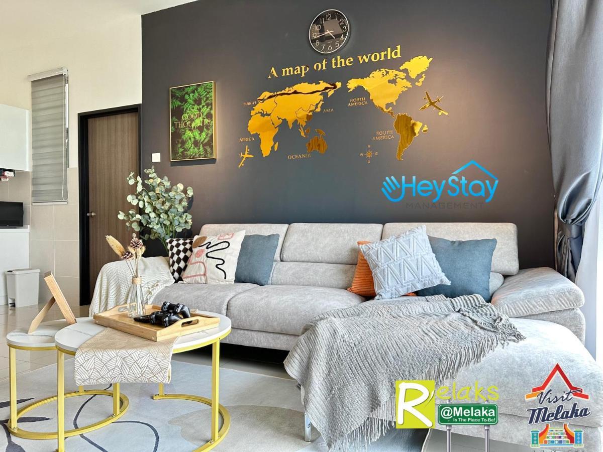 Novo 8 Residence Bachang By Heystay Management Kampong Tambak Exterior foto