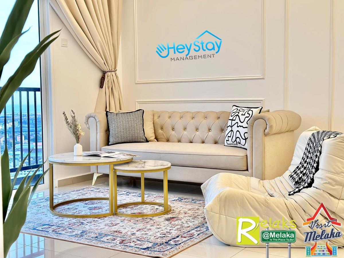 Novo 8 Residence Bachang By Heystay Management Kampong Tambak Exterior foto